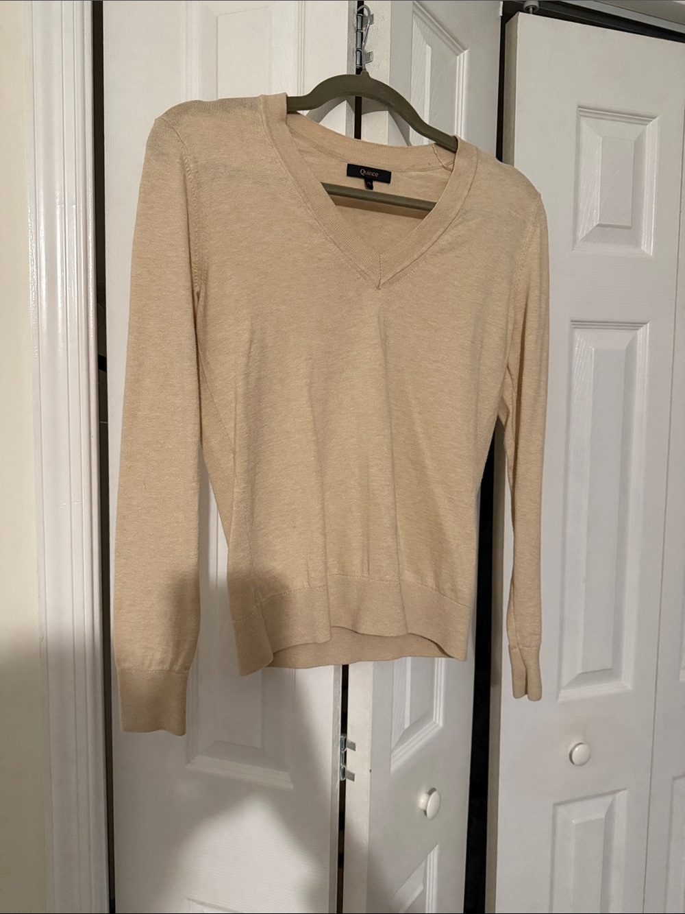 Quince Women's V-Neck Sweater in Light Beige